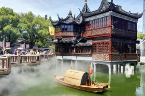 Shanghai transit holiday